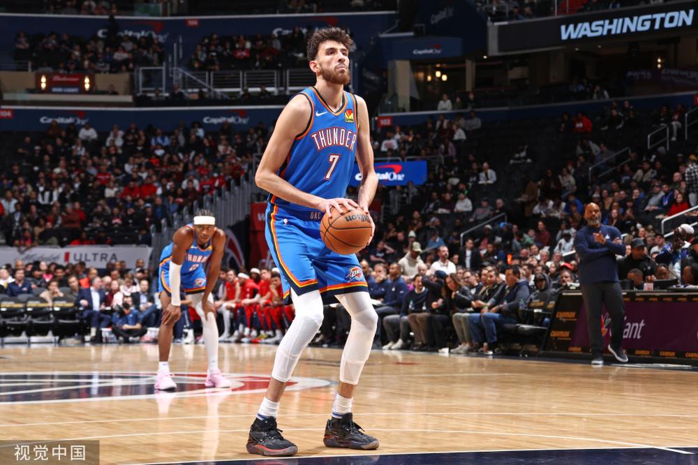 比赛场上的 比赛场上的