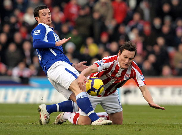 次助攻和一 次助攻和一