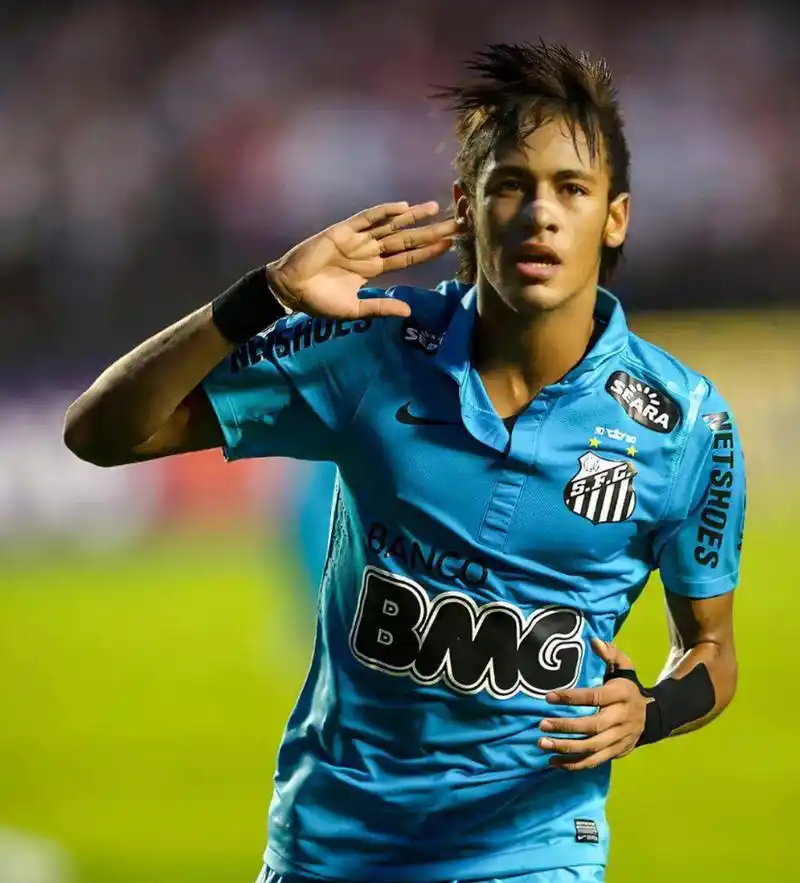 球员转会市 球员转会市