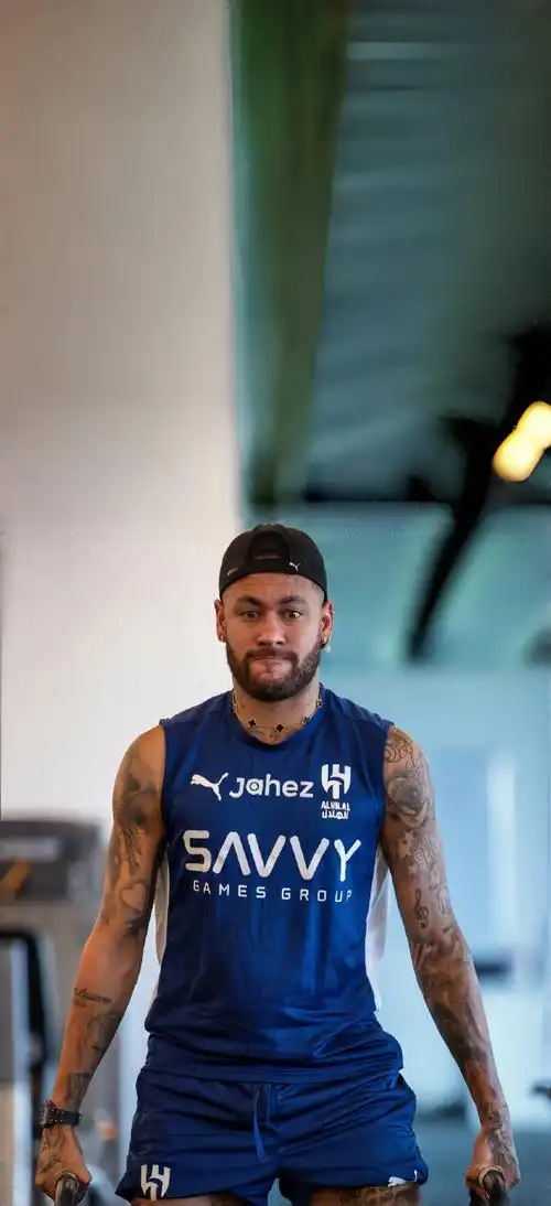 与欧文合作 与欧文合作