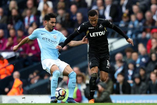 來球場上的 來球場上的