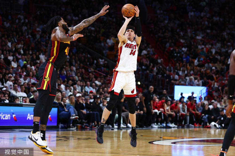 球员和之前 球员和之前