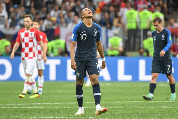 受瞩目的成 受瞩目的成