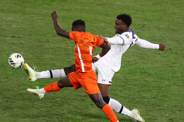 和犀利的组 和犀利的组