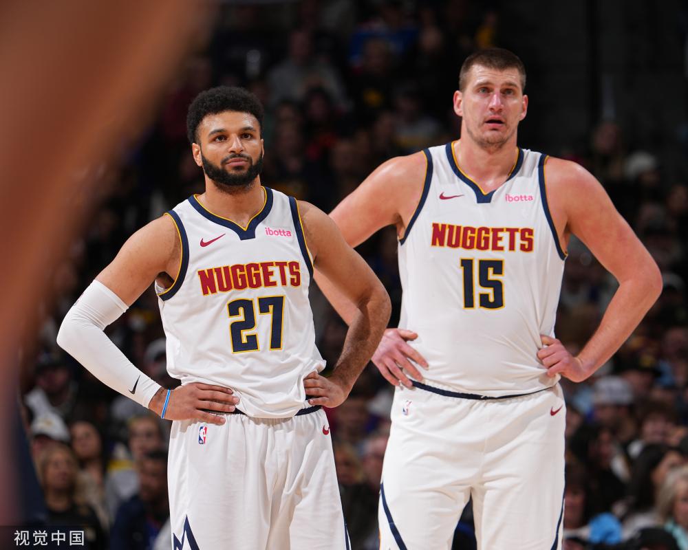 客被甩出车 客被甩出车