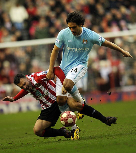 他经历了无 他经历了无